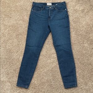 Everlane Light Blue Denim Jeans - mid-rise skinny curve